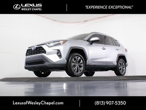 Used 2022 Toyota RAV4 XLE Premium AWD/4WD image 12