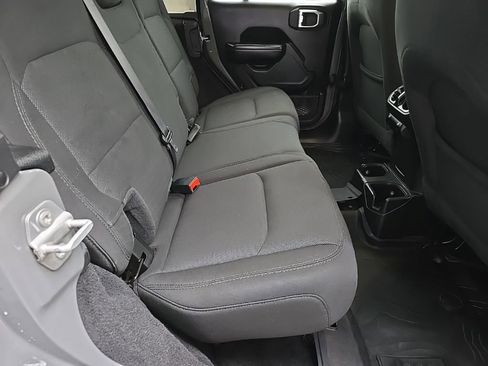 Used 2021 Jeep Wrangler Unlimited Sport image 82