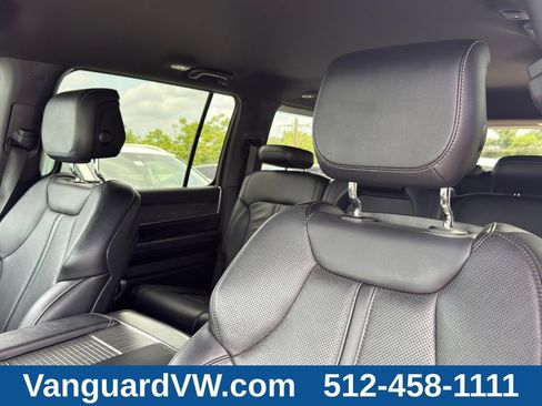 Used 2024 Jeep Wagoneer Series II w/ Flexible Seating Group RWD image 14