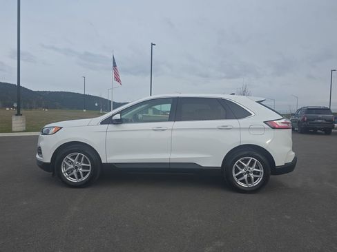 Used 2024 Ford Edge SEL AWD/4WD image 25