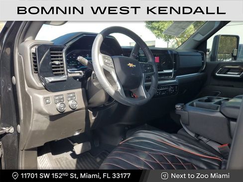 Used 2024 Chevrolet Silverado 2500 LT w/ Convenience Package image 19