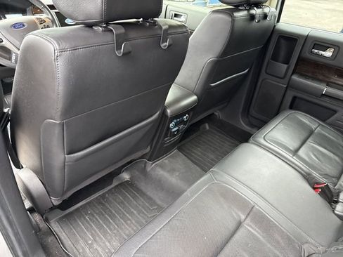 Used 2019 Ford Flex Limited image 19