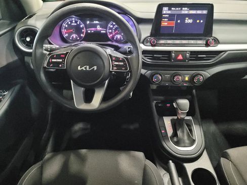 Used 2023 Kia Forte LXS w/ LXS Technology Package FWD image 22