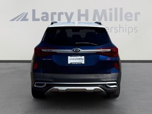 Used 2021 Kia Seltos S FWD image 4