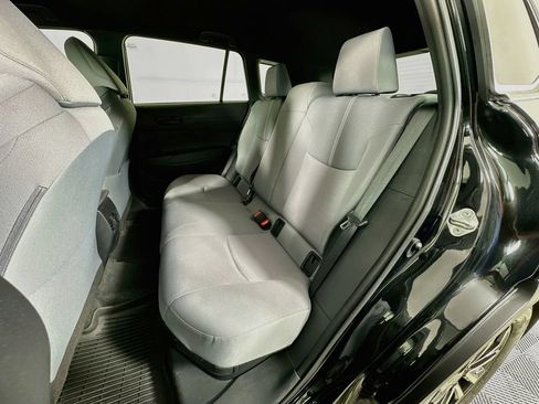 Used 2024 Toyota Corolla Cross AWD Hybrid image 27