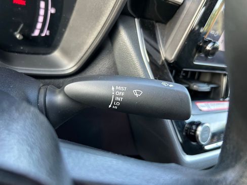 Used 2026 Toyota Corolla LE FWD image 21