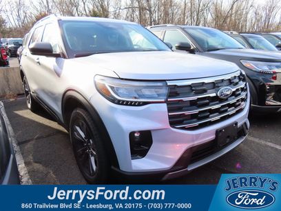 New 2026 Ford Explorer Active w/ Active Comfort Package