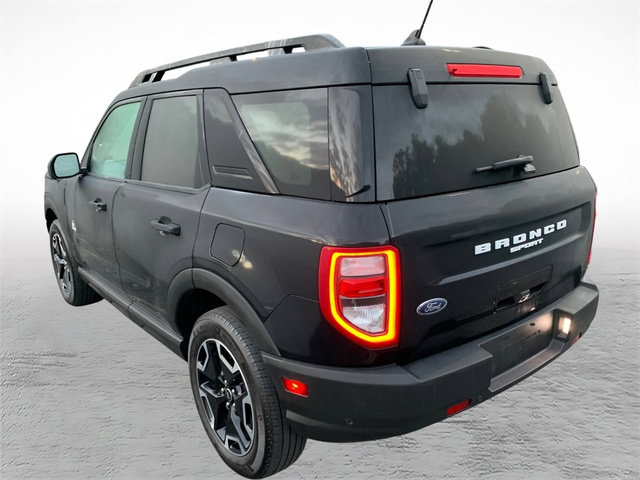 Certified 2023 Ford Bronco Sport Outer Banks w/ Tech Package AWD/4WD image 4