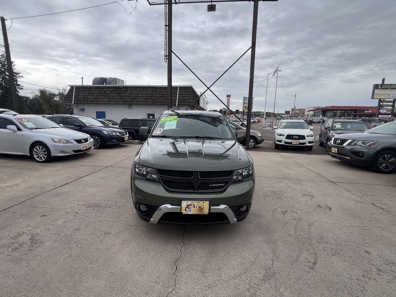 Used 2017 Dodge Journey Crossroad AWD/4WD image 2