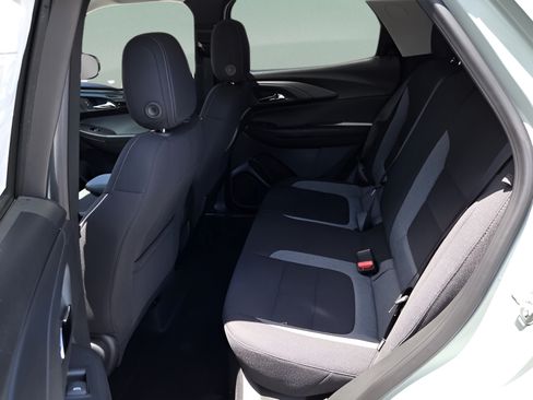 New 2026 Chevrolet TrailBlazer LT w/ Midnight Edition FWD image 10