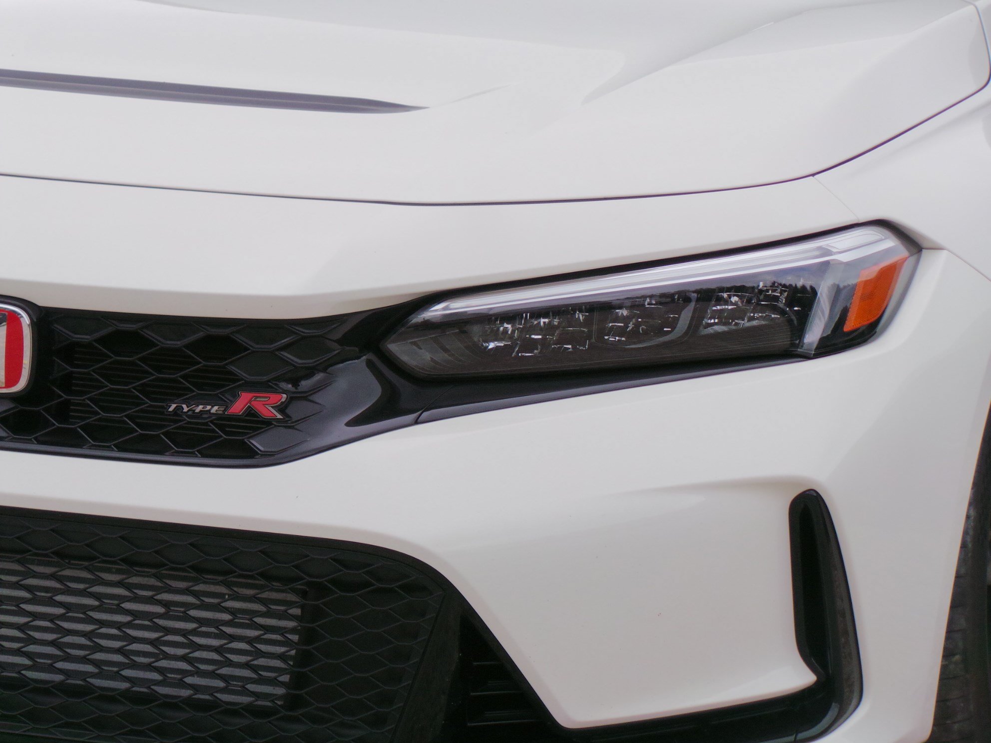 Used 2024 Honda Civic Type R image 3