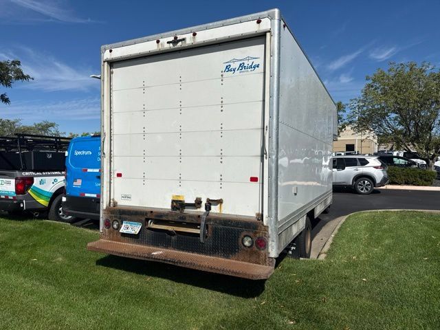 Used 2018 Chevrolet Express 3500 Extended w/ Driver Convenience Package RWD image 4