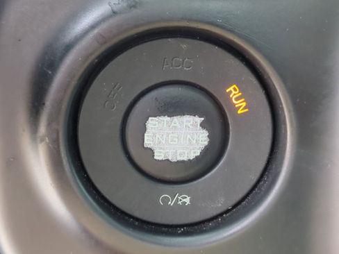 Used 2020 Jeep Gladiator Sport w/ Quick Order Package 24S image 30