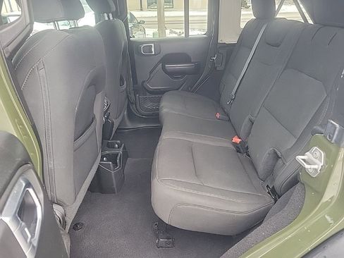 Used 2021 Jeep Wrangler Unlimited Sport image 22