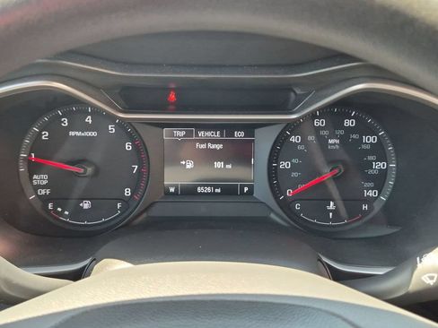 Used 2023 Chevrolet TrailBlazer LS FWD image 20