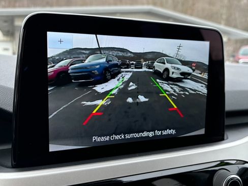 Used 2021 Ford Escape SE w/ Convenience Package image 16