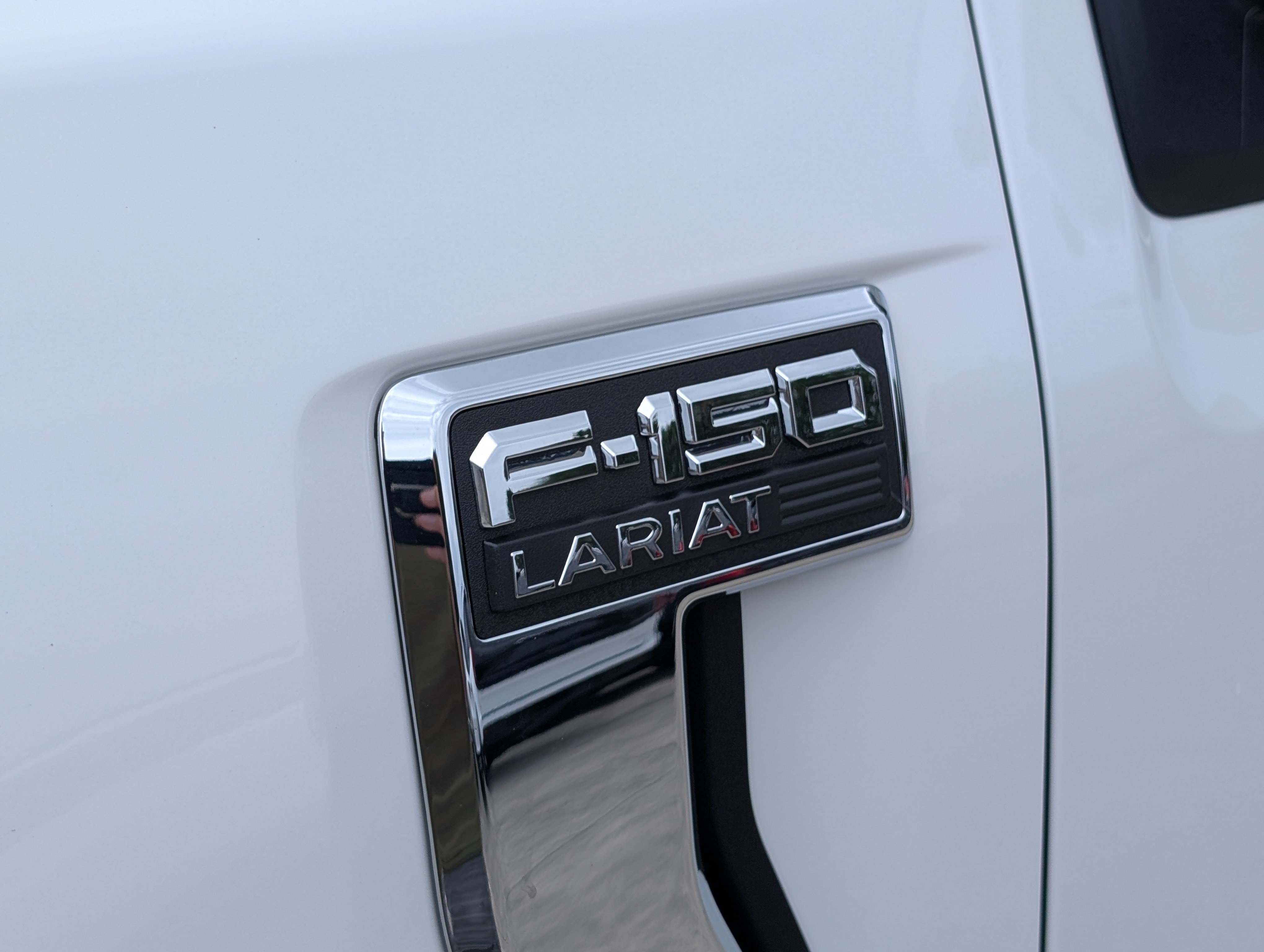 Used 2026 Ford F150 Lariat w/ Equipment Group 501A Mid AWD/4WD image 8