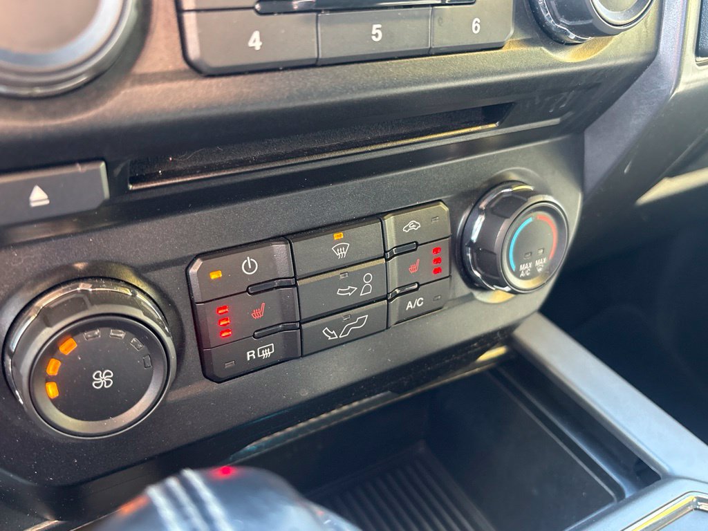 Used 2018 Ford F150 XLT w/ Equipment Group 302A Luxury AWD/4WD image 35