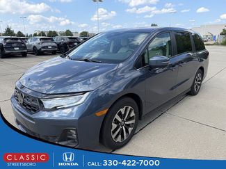 Used 2025 Honda Odyssey EX-L video 1