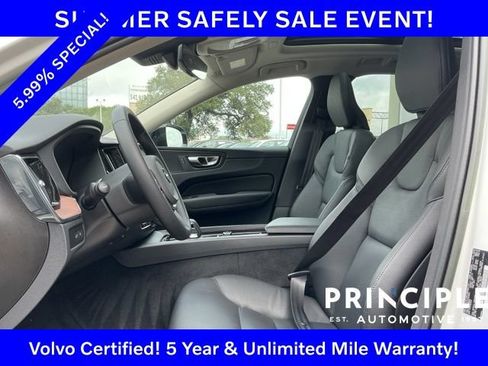 Certified 2023 Volvo XC60 T8 Plus AWD/4WD image 31