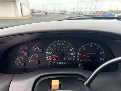 Used 1997 Ford F150 Lariat AWD/4WD image 19