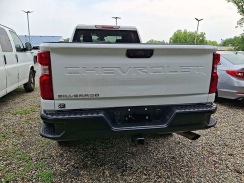 Used 2025 Chevrolet Silverado 2500 W/T w/ WT Convenience Package AWD/4WD image 5