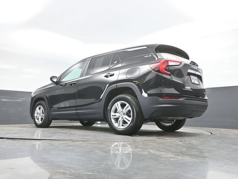Used 2024 GMC Terrain SLE AWD/4WD image 37