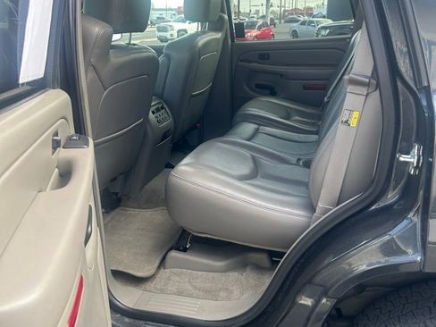 Used 2005 Chevrolet Tahoe LT w/ LT Preferred Equipment Group image 12