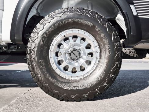 Used 2024 Ford F150 Raptor w/ Equipment Group 803A Raptor R AWD/4WD image 28