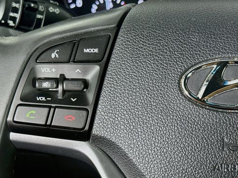 Used 2016 Hyundai Tucson Limited AWD/4WD image 11