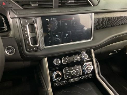 Used 2024 GMC Yukon Denali image 21