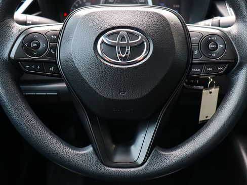 Used 2021 Toyota Corolla LE FWD image 54