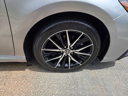 Used 2024 Toyota Camry SE FWD image 15