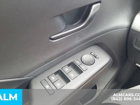 Used 2026 Hyundai Kona SE FWD image 29