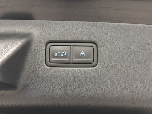 Used 2025 Hyundai Santa Fe Limited AWD/4WD image 30