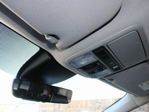 Used 2024 Honda Odyssey Elite image 27