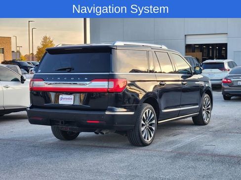 Used 2021 Lincoln Navigator L Reserve image 4