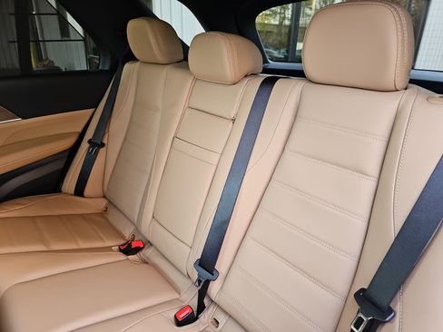 New 2026 Mercedes-Benz GLE 450 4MATIC image 15