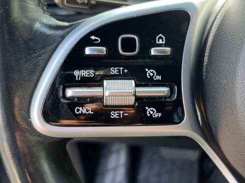 Used 2020 Mercedes-Benz GLS 450 4MATIC image 20