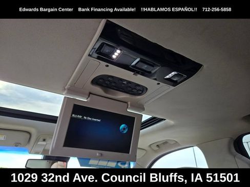 Used 2016 Cadillac Escalade ESV Luxury AWD/4WD image 27