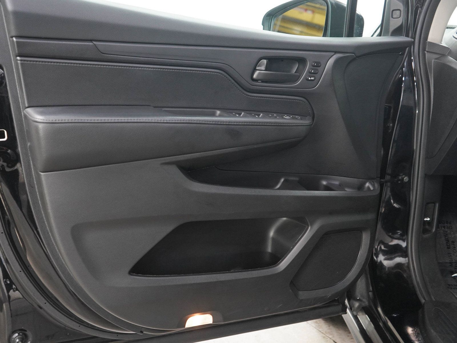 Used 2025 Honda Odyssey EX-L image 22