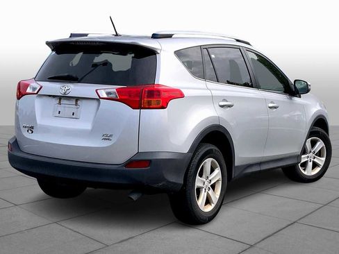 Used 2013 Toyota RAV4 XLE AWD/4WD image 13