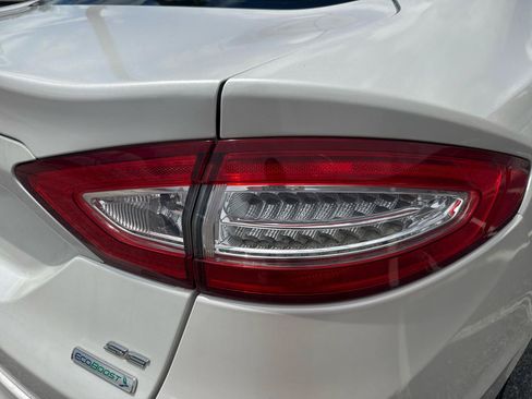 Used 2014 Ford Fusion SE w/ Equipment Group 202A FWD image 54