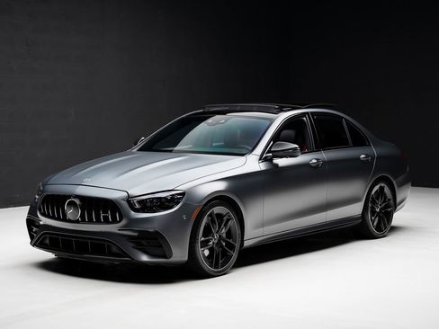 Used 2022 Mercedes-Benz E 53 AMG 4MATIC Sedan image 93