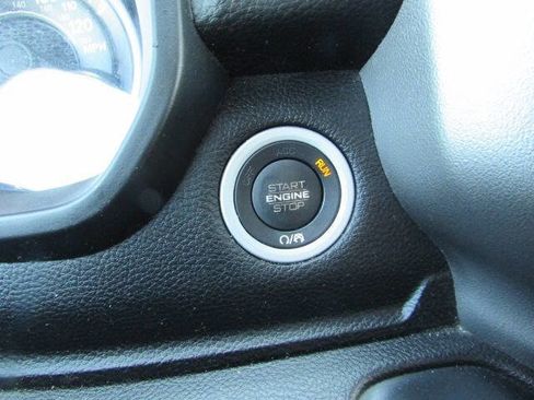 Used 2019 RAM 1500 Big Horn image 21