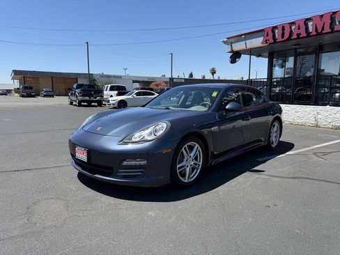 Used 2013 Porsche Panamera RWD image 7