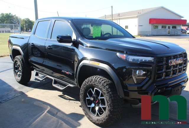 Used 2024 GMC Canyon AT4X AWD/4WD image 1