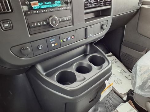 New 2025 Chevrolet Express 2500 w/ Driver Convenience Package image 23