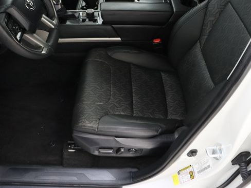 Used 2023 Toyota Tundra Limited AWD/4WD image 15