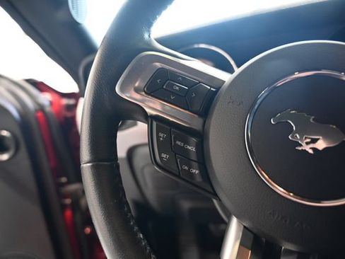 Used 2015 Ford Mustang GT RWD image 22
